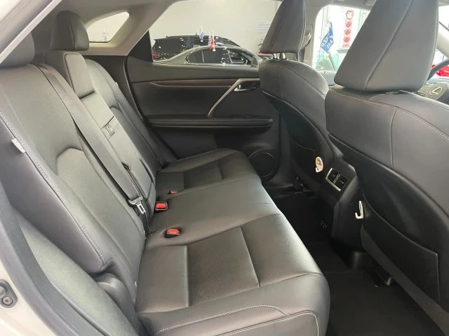2022 Lexus RX 4th Gen - Image 24 of 31