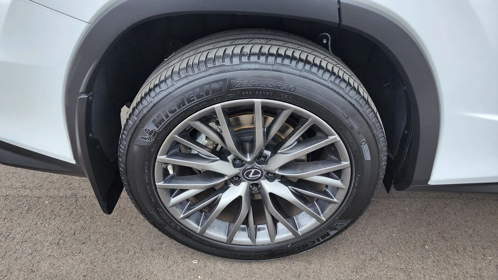2022 Lexus RX 4th Gen - Image 10 of 31