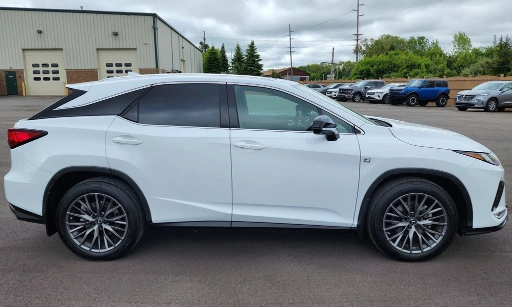 2022 Lexus RX 4th Gen - Image 8 of 31