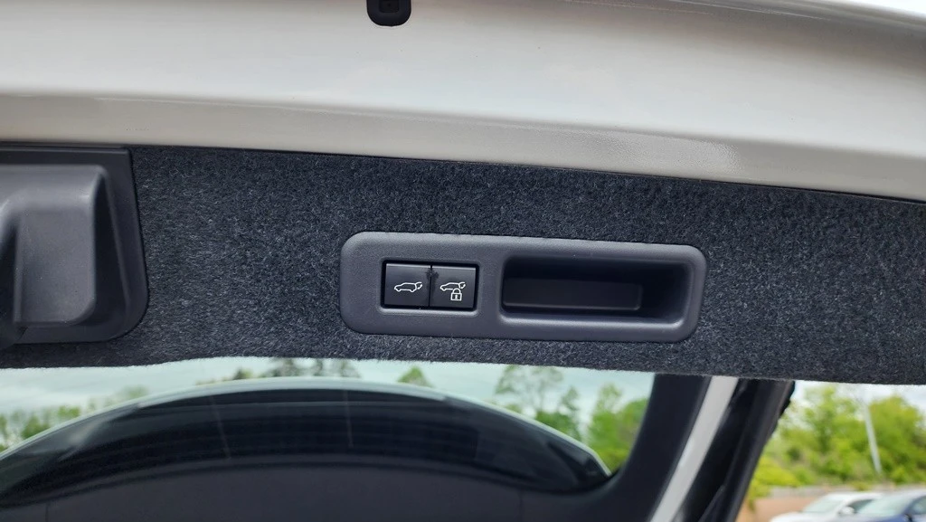 2022 Lexus RX 4th Gen - Image 21 of 31