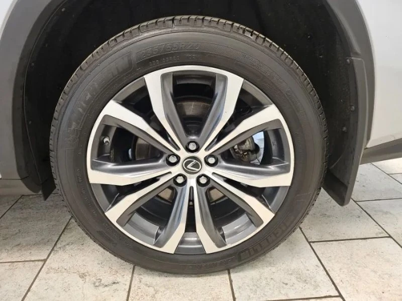 2022 Lexus RX 4th Gen - Image 9 of 12
