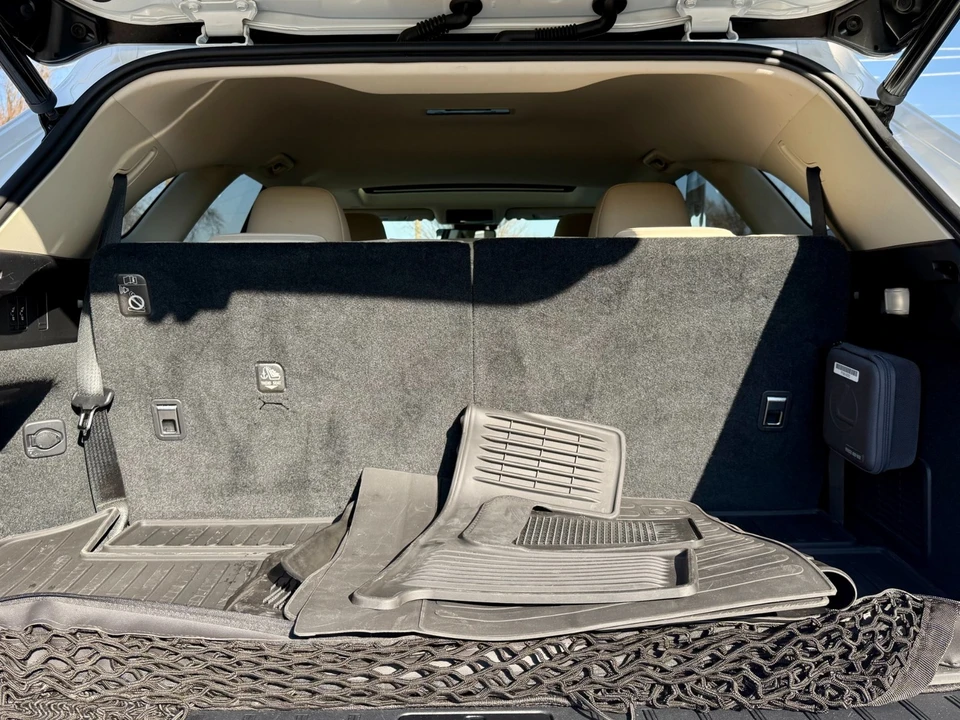 2022 Lexus RX 4th Gen - Image 20 of 21