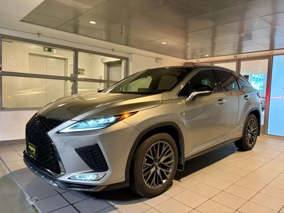 2022 Lexus RX 4th Gen - Image 2 of 6
