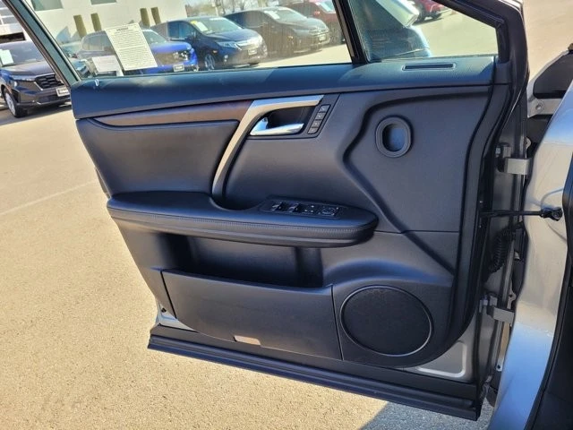2022 Lexus RX 4th Gen - Image 16 of 21