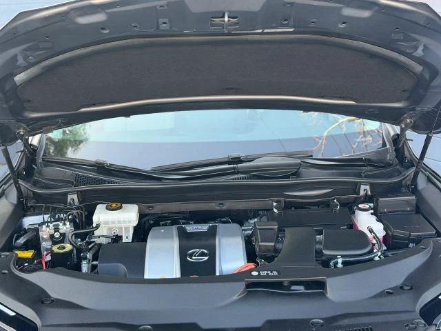 2022 Lexus RX 4th Gen - Image 9 of 21