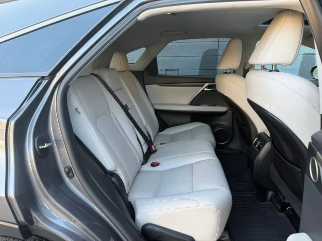 2022 Lexus RX 4th Gen - Image 19 of 21