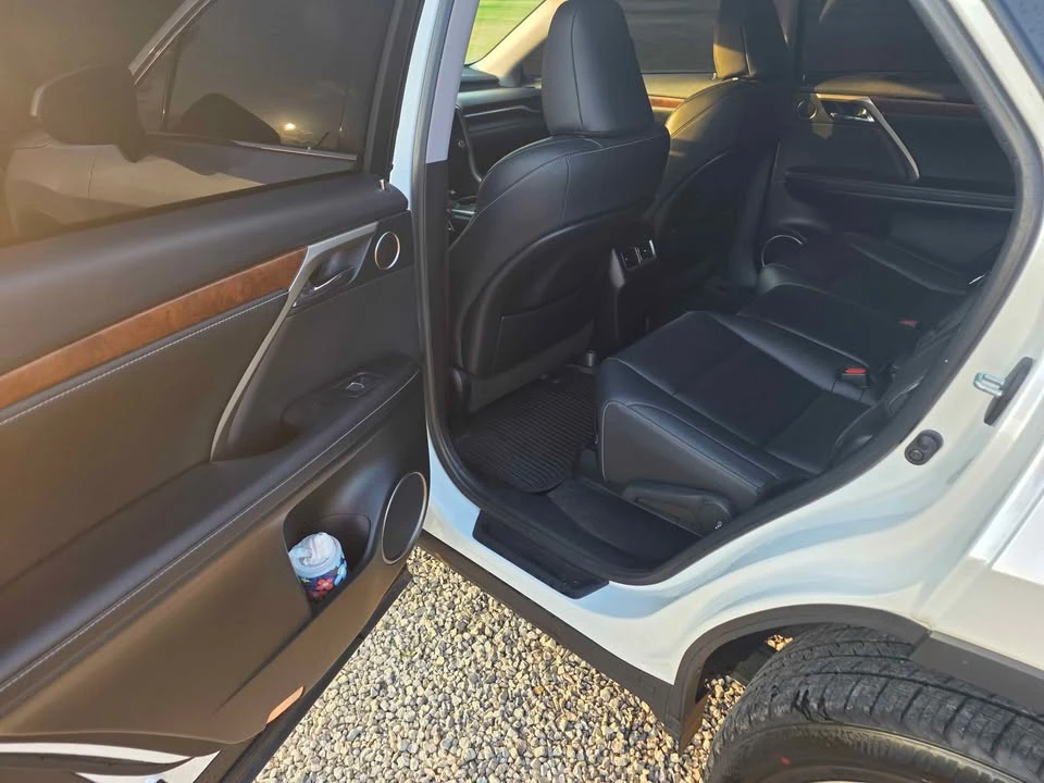 2022 Lexus RX 4th Gen - Image 5 of 8
