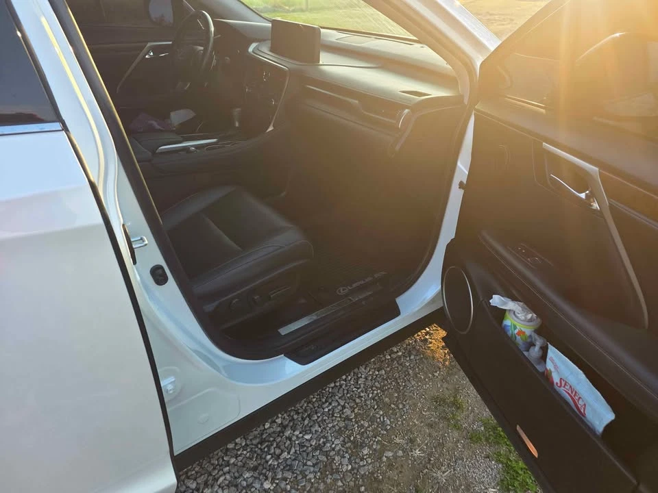 2022 Lexus RX 4th Gen - Image 8 of 8