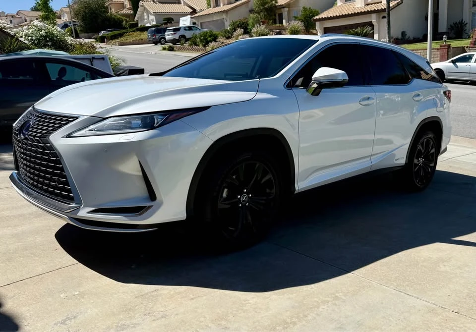 2022 Lexus RX 4th Gen - Image 3 of 10