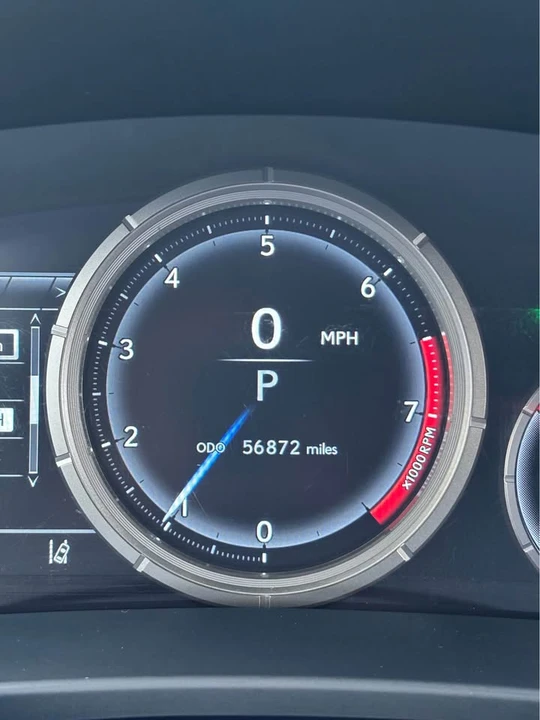 2022 Lexus RX 4th Gen - Image 7 of 18