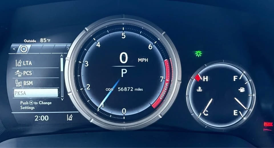 2022 Lexus RX 4th Gen - Image 6 of 18