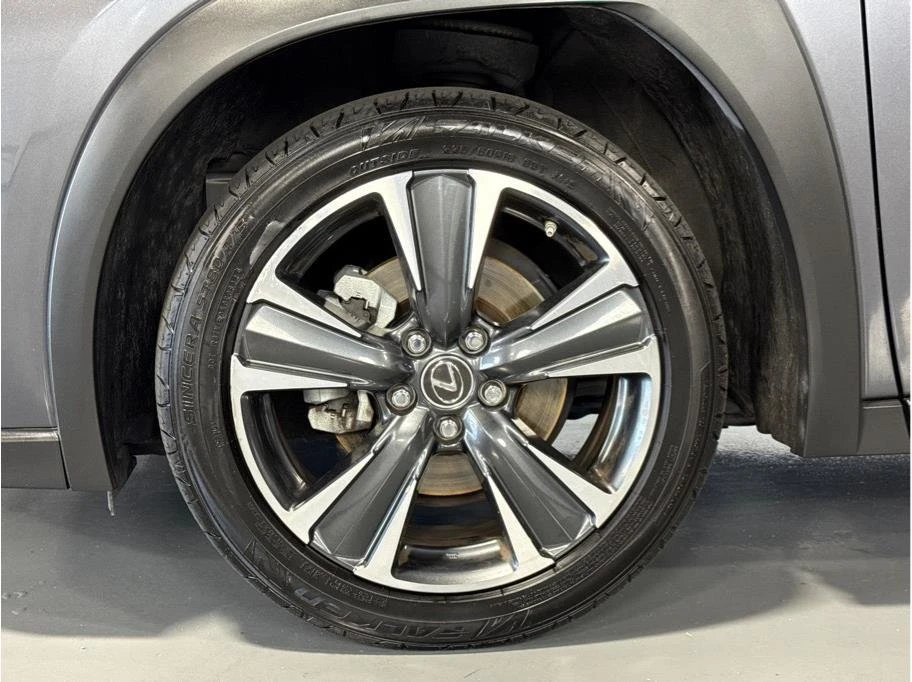 2022 Lexus NX - Image 13 of 20