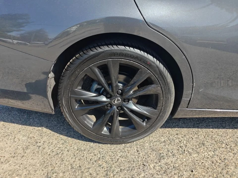 2022 Lexus ES 7th Gen - Image 2 of 19
