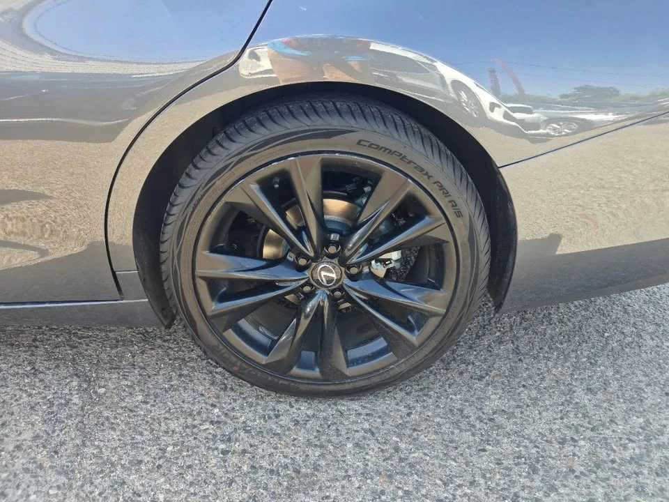 2022 Lexus ES 7th Gen - Image 6 of 19