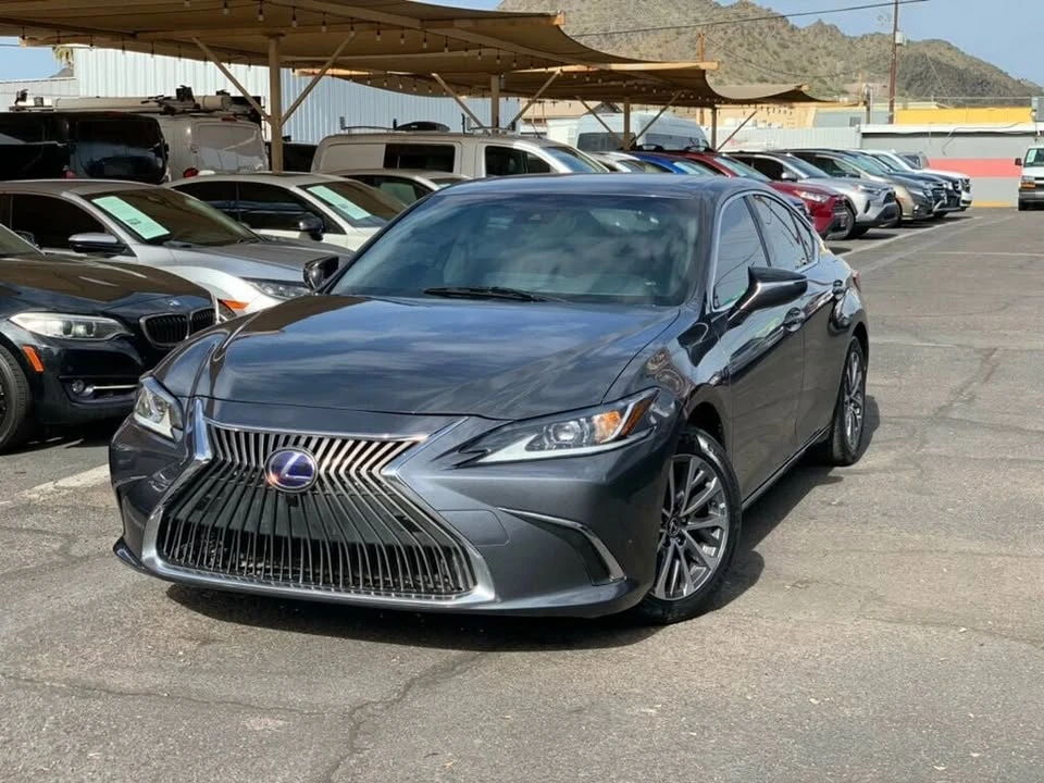 2022 Lexus ES 7th Gen - Image 4 of 19