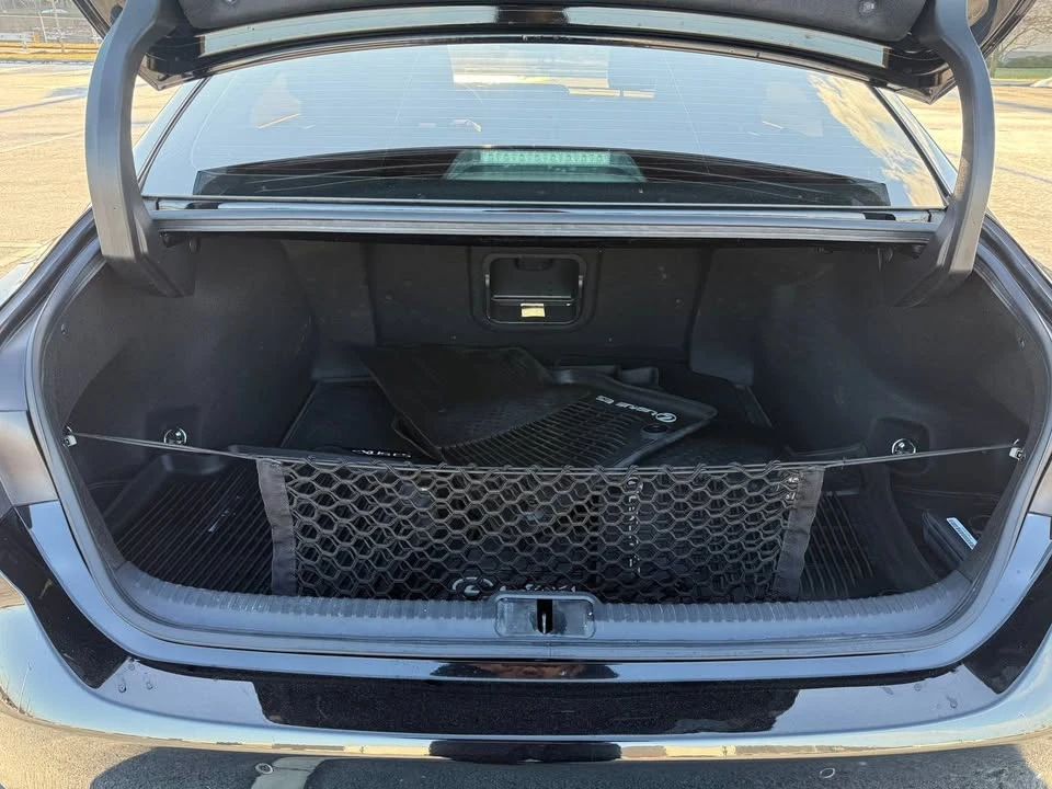 2022 Lexus ES 7th Gen - Image 15 of 15