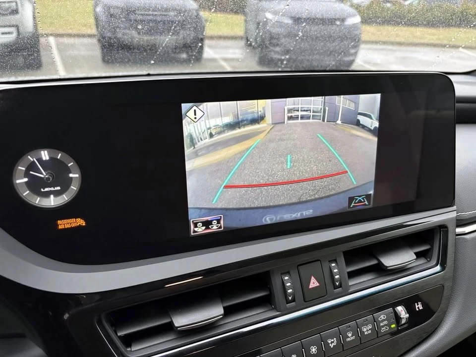 2022 Lexus ES 7th Gen - Image 20 of 20