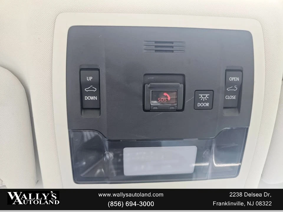 2022 Lexus ES 7th Gen - Image 14 of 20