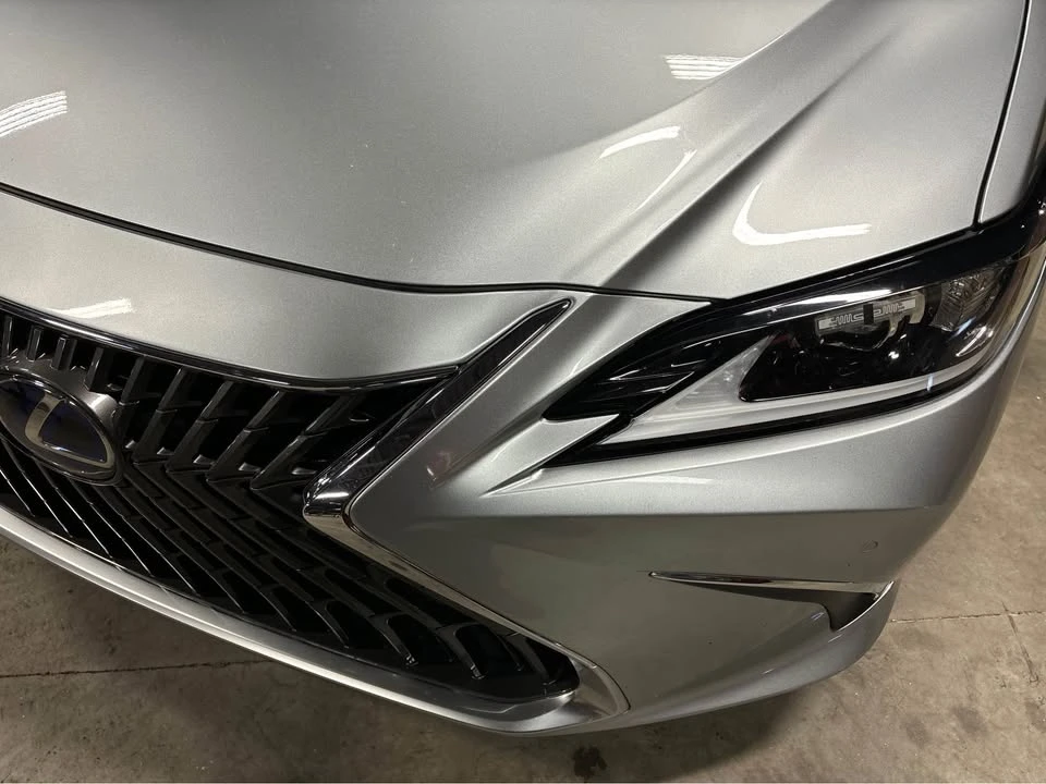 2022 Lexus ES 7th Gen - Image 12 of 19