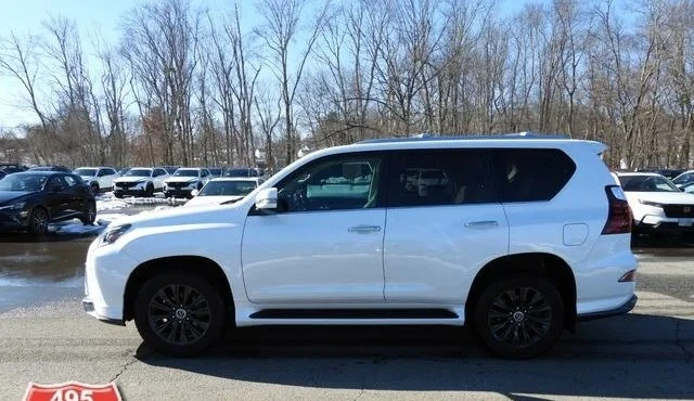 2022 Lexus GX 2nd Gen - Image 2 of 20
