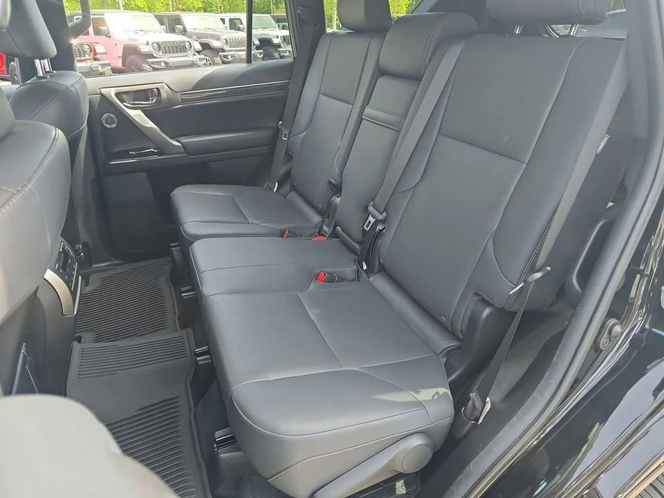 2022 Lexus GX 2nd Gen - Image 16 of 20