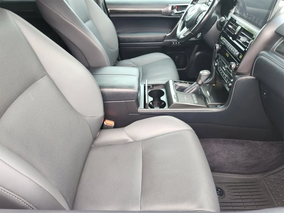 2022 Lexus GX 2nd Gen - Image 15 of 20