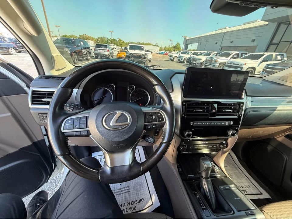 2022 Lexus GX 2nd Gen - Image 9 of 14