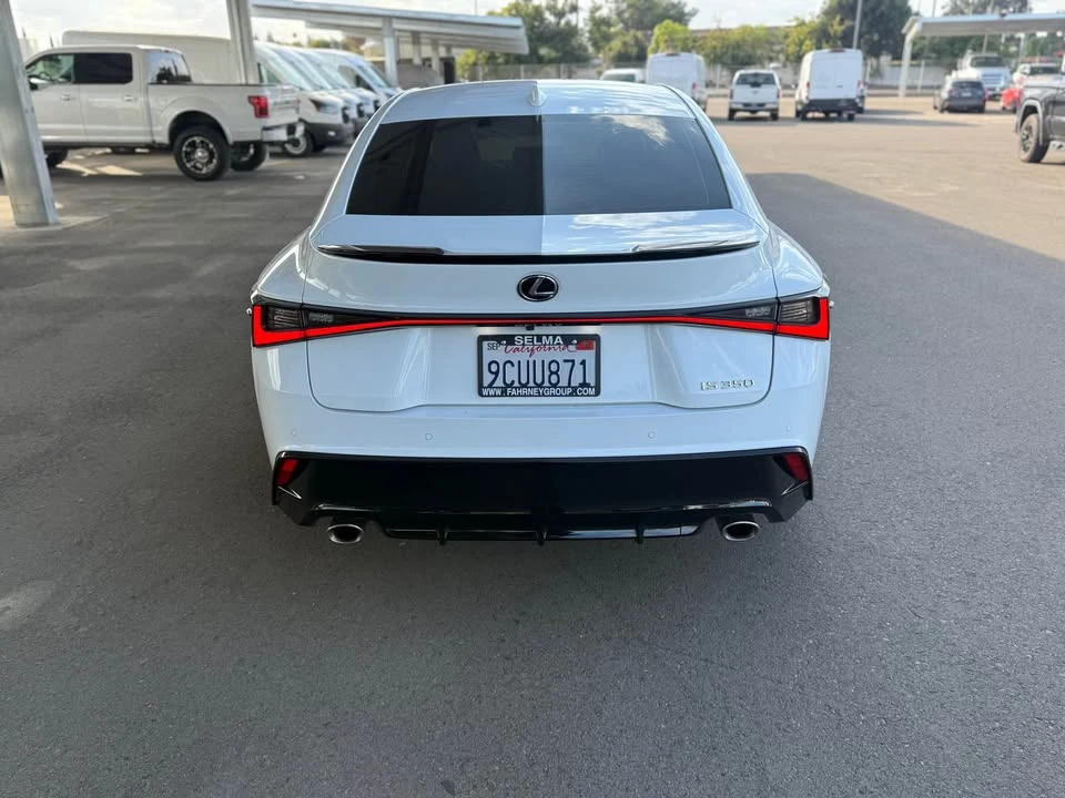 2022 Lexus IS 3rd Gen - Image 4 of 11