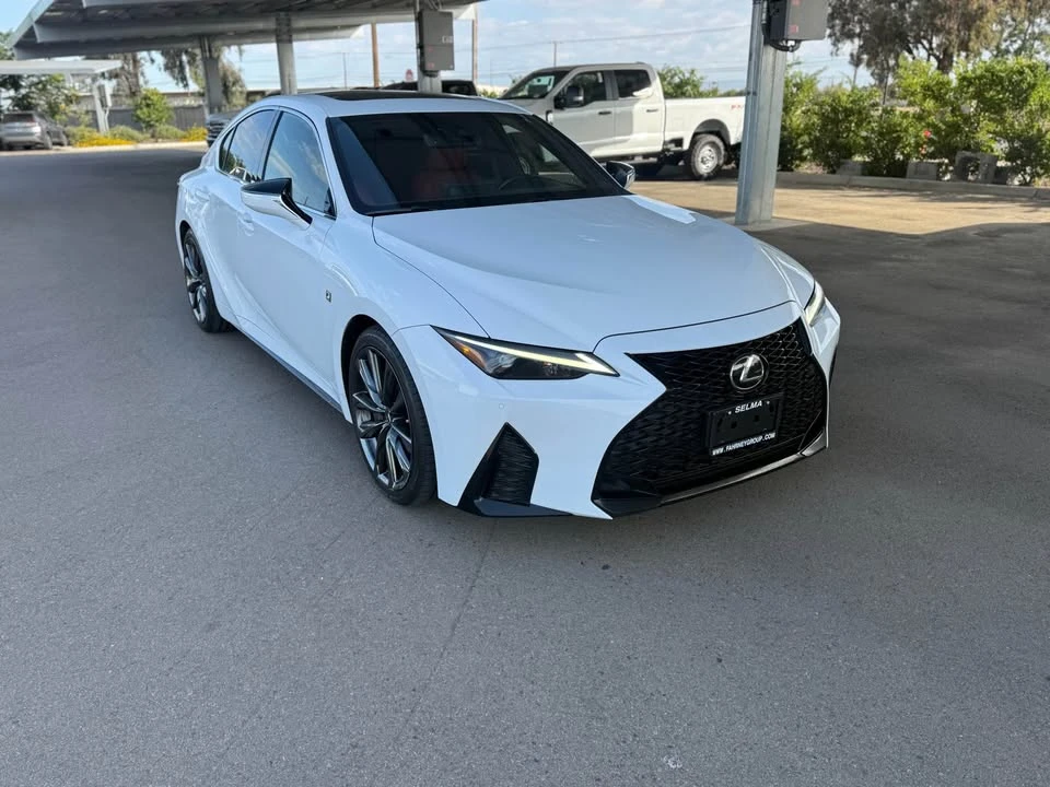2022 Lexus IS 3rd Gen - Image 3 of 11