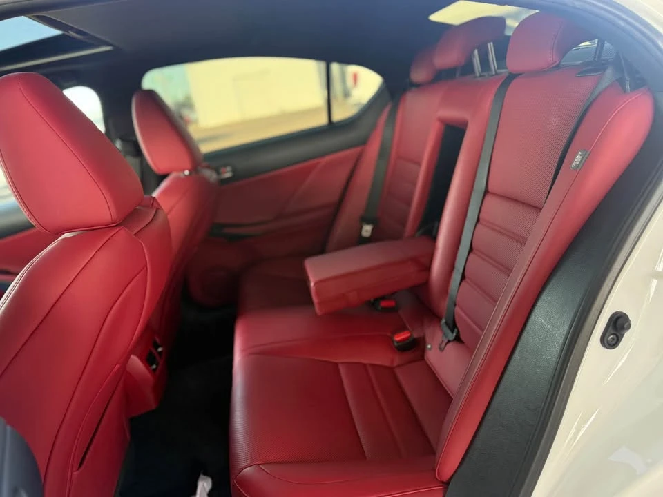 2022 Lexus IS 3rd Gen - Image 6 of 11
