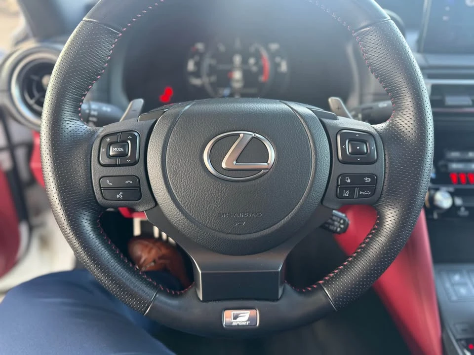 2022 Lexus IS 3rd Gen - Image 10 of 11
