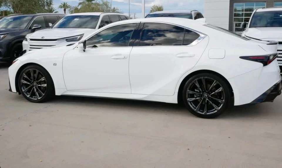 2022 Lexus IS 3rd Gen - Image 3 of 19