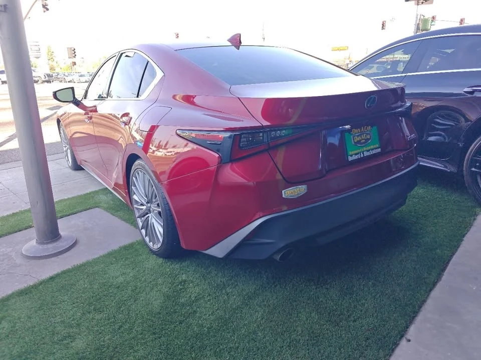 2022 Lexus IS 3rd Gen - Image 7 of 20