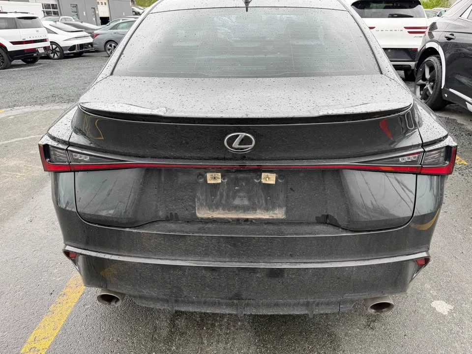2022 Lexus IS 3rd Gen - Image 4 of 15