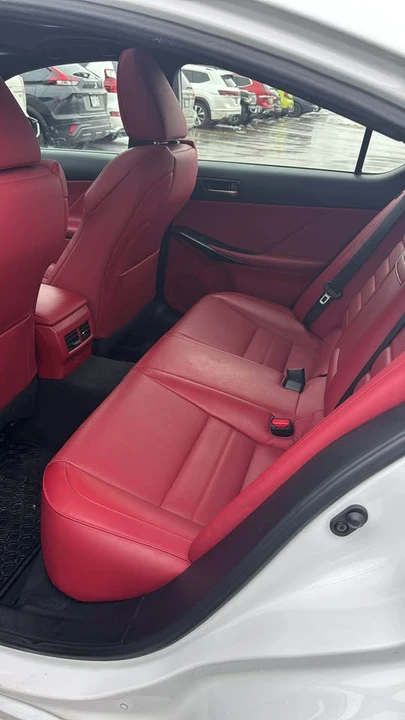 2022 Lexus IS 3rd Gen - Image 7 of 9