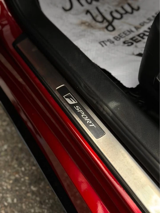 2022 Lexus IS 3rd Gen - Image 9 of 19