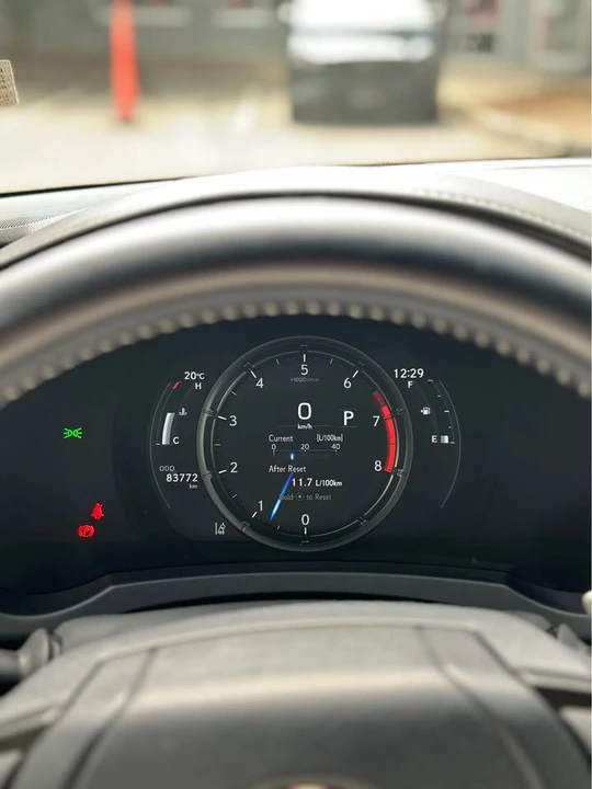 2022 Lexus IS 3rd Gen - Image 15 of 19