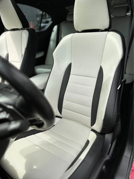 2022 Lexus IS 3rd Gen - Image 12 of 19