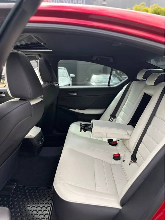 2022 Lexus IS 3rd Gen - Image 19 of 19