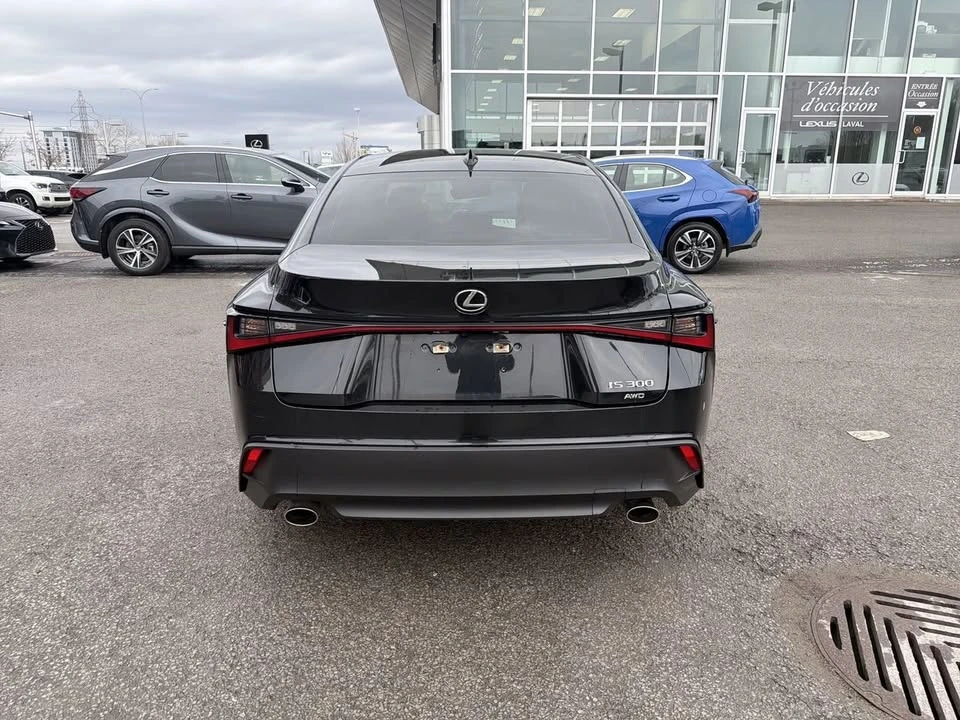 2022 Lexus IS 3rd Gen - Image 7 of 20