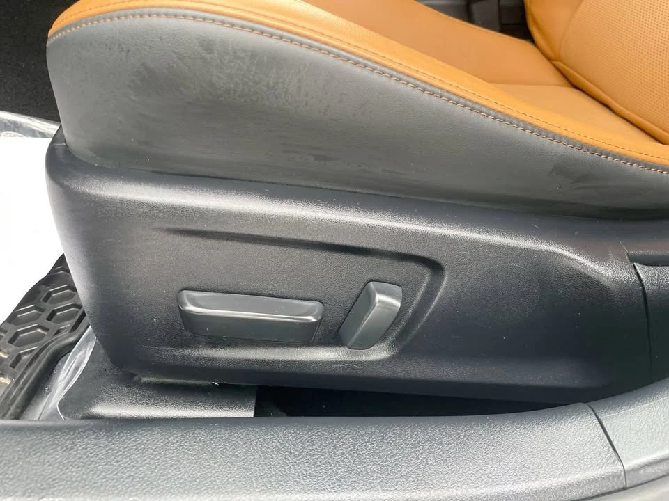 2022 Lexus IS 3rd Gen - Image 15 of 15