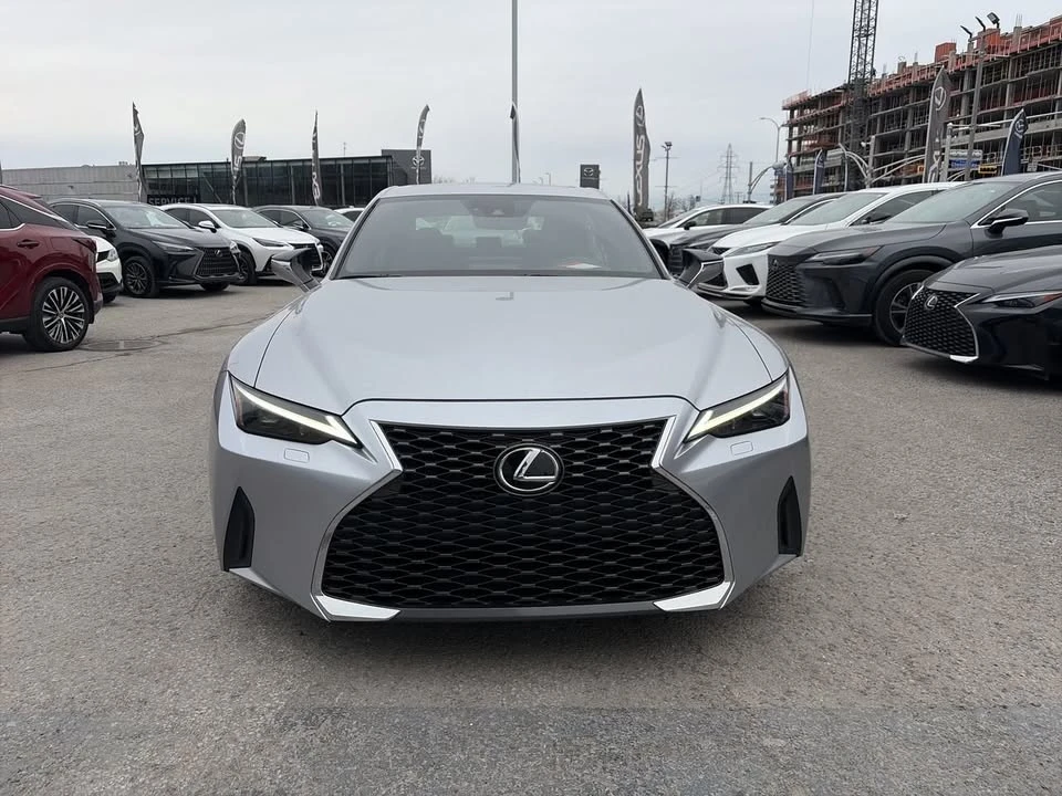 2022 Lexus IS 3rd Gen - Image 4 of 18