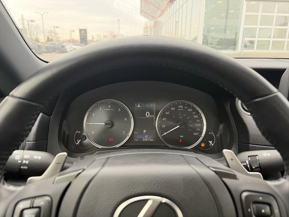 2022 Lexus IS 3rd Gen - Image 18 of 18