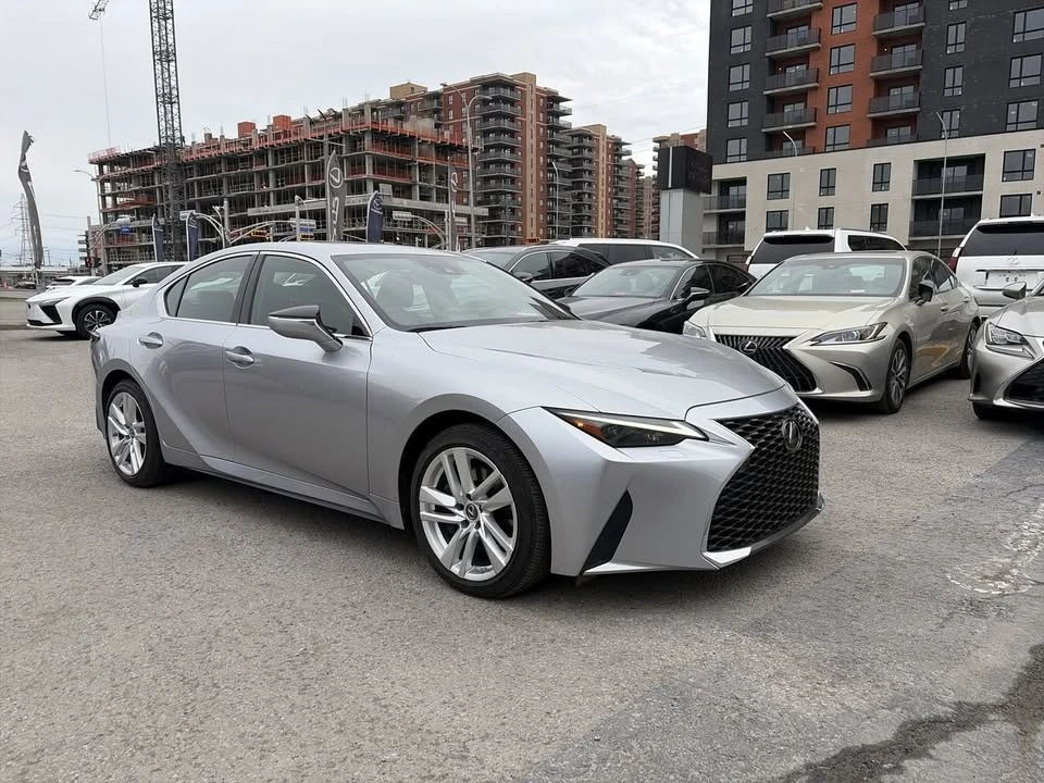 2022 Lexus IS 3rd Gen - Image 2 of 18