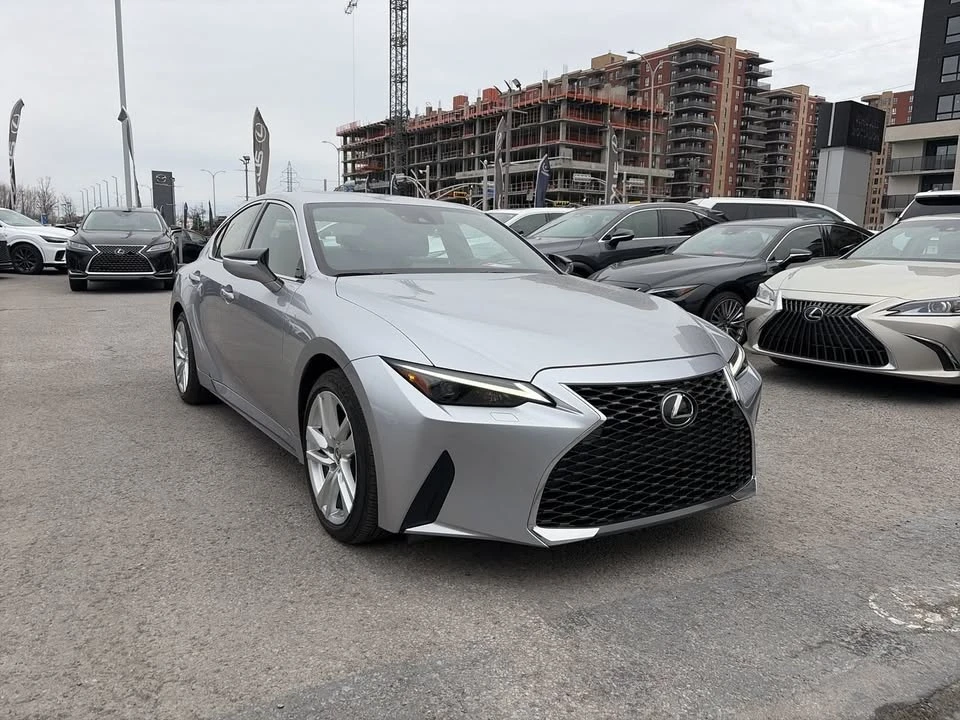 2022 Lexus IS 3rd Gen - Image 3 of 18