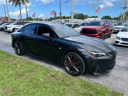 2022 Lexus IS 3rd Gen - Image 3 of 19