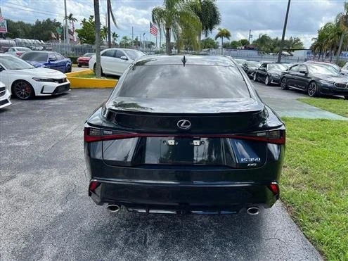 2022 Lexus IS 3rd Gen - Image 5 of 19