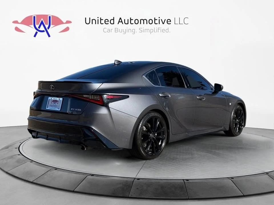 2022 Lexus IS 3rd Gen - Image 7 of 20