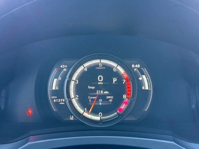 2022 Lexus IS 3rd Gen - Image 17 of 20