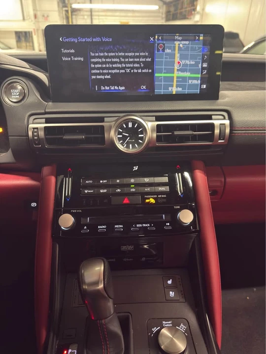 2022 Lexus IS 3rd Gen - Image 10 of 10